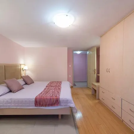 Apartment Platon In Kos Town